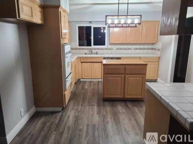 Main picture of 2130 Debbie Ln