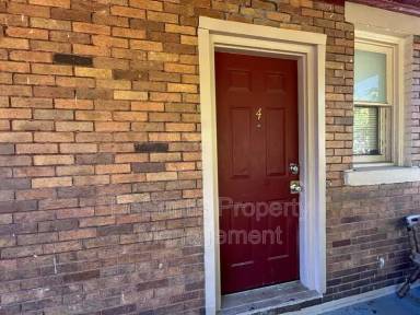 Main picture of 946 Beaver Rd