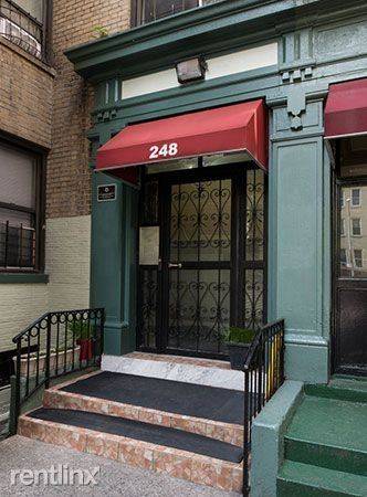 Main picture of 248 Wadsworth Ave
