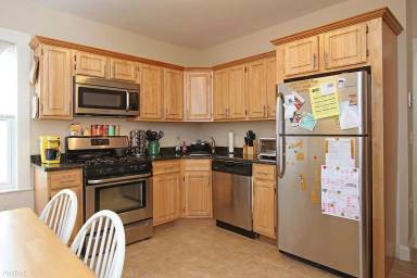 Main picture of 36 Sudan St