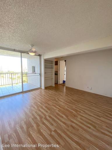Main picture of Fairway House Condominium