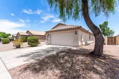 Main picture of 16455 N 137th Dr