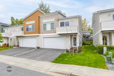 Main picture of 11401 Conquistador Dr