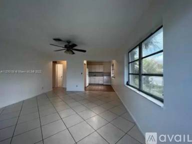 Main picture of 2128 Roosevelt St