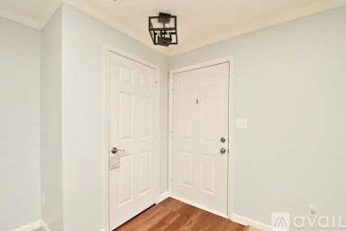 Main picture of 10998 Koman Cir