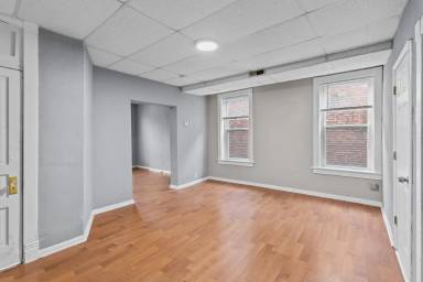 Main picture of 3420 Miami St