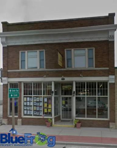 Main picture of 144 W Pulaski St