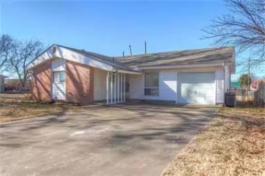 Main picture of 322 S 201st East Ave
