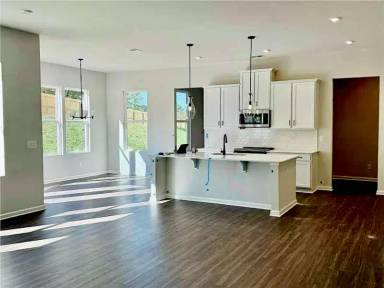 Main picture of 209 Artisan Dr SE