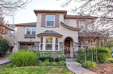 Main picture of 698 W Rico Way