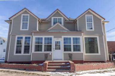 Main picture of 1717 House Avenue