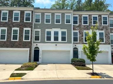 Main picture of 1333 Gilmore St