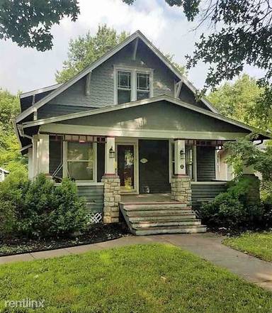 Main picture of 1415 SW Plass Ave