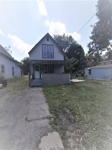 Main picture of 311 Putnam St