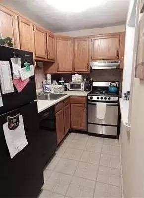 Main picture of 616 Boston Post Rd E