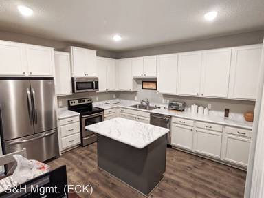 Main picture of 544 Cannon Way