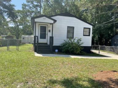 Main picture of 1621 Rudolph St