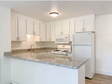 Main picture of 2227 Northrop Ave