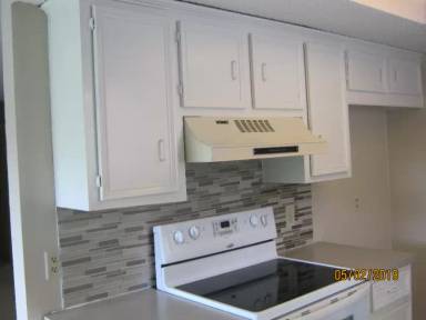 Main picture of 180 W Kent St