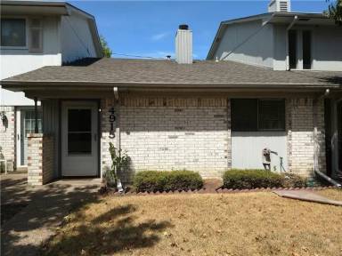 Main picture of 4923 Maryanna Way