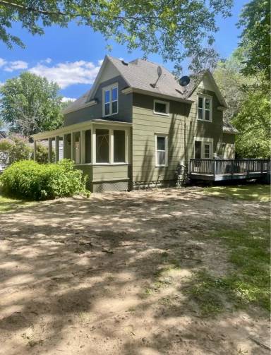 Main picture of 706 E 4th St