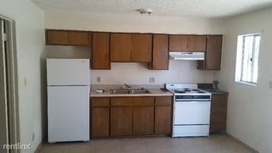 Main picture of 1642 E Monroe St Apartments