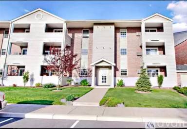 Main picture of 671 Metacom Ave