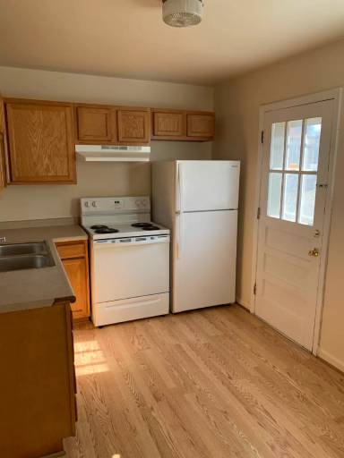 Main picture of 812 Whitney Ave NW