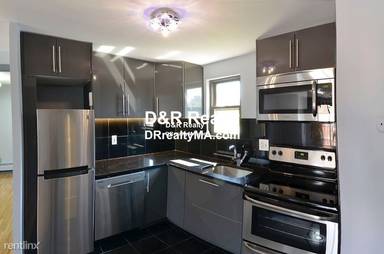 Main picture of 62 Spring St
