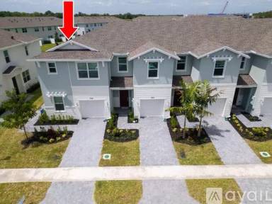 Main picture of 394 SE Crossoak Ln
