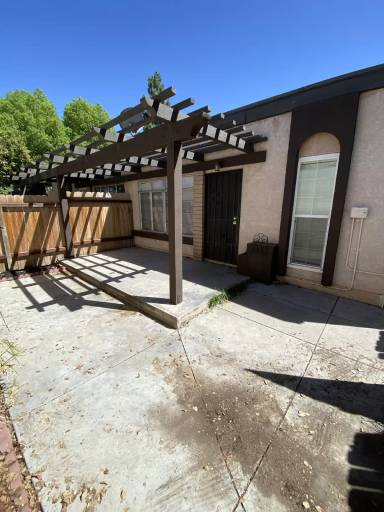 Main picture of 3612 Sampson Ct