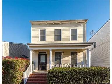 Main picture of 1706 Moore St