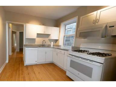 Main picture of 5507 N Glenwood Ave