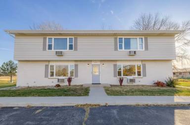 Main picture of 603 E Scott St