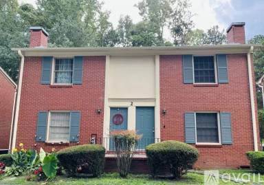 Main picture of 1 Spring Hope Cir