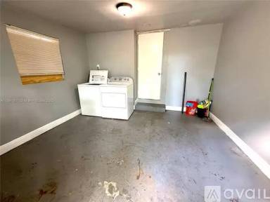 Main picture of 11305 NE 13th Ave