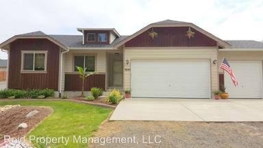 Main picture of 3635 Nevada Ave E