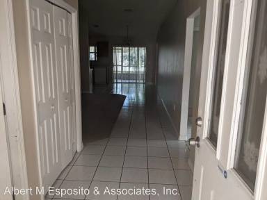 Main picture of 59 Raintree Pl