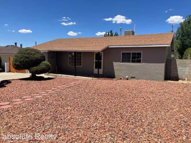 Main picture of 116 W Gladden Dr