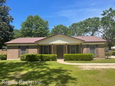 Main picture of 6600 Sandra Dr