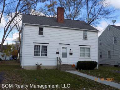 Main picture of 452 Ralph St