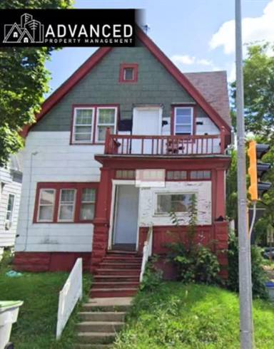 Main picture of 2335 W Burleigh St