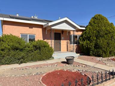 Main picture of 2425 Mountain Rd NW