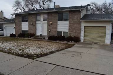 Main picture of 2230 W Bonniebrook Dr