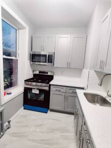 Main picture of 1800 Saint Johns Pl