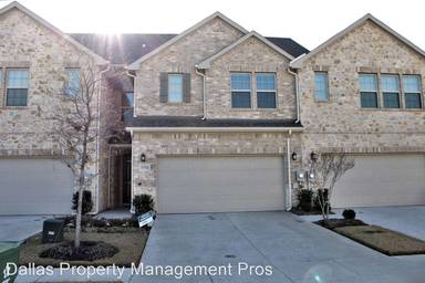 Main picture of 5550 Warren Pkwy