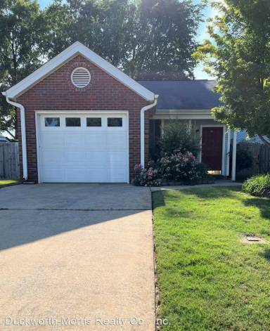 Main picture of 2656 Meadowlark Ln