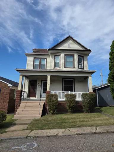 Main picture of 103 N 7th St