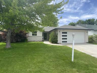 Main picture of 6133 N Alder Point Ave