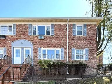 Main picture of 45 Wedgewood Dr